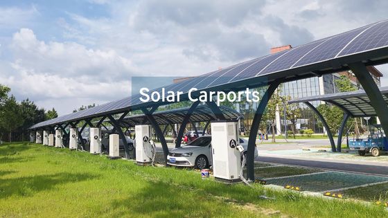 Sistema solare sul tetto distribuito per uso commerciale